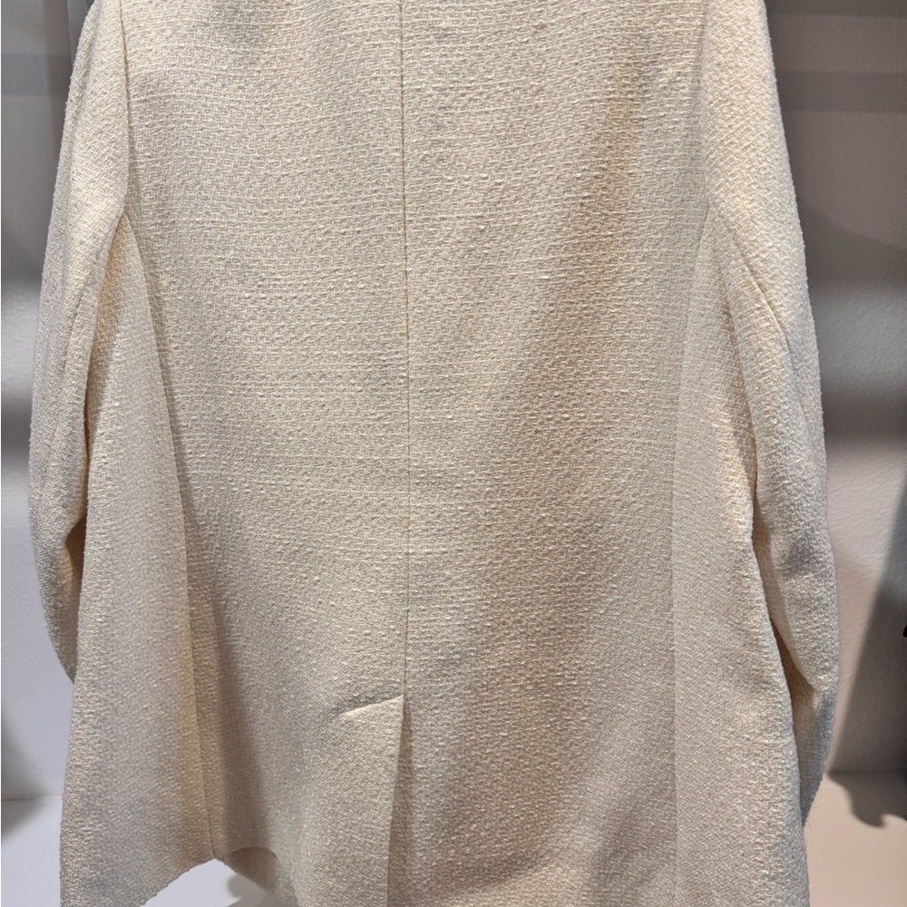 Express Women's Ivory Textured Blazer - Picture 3 of 3